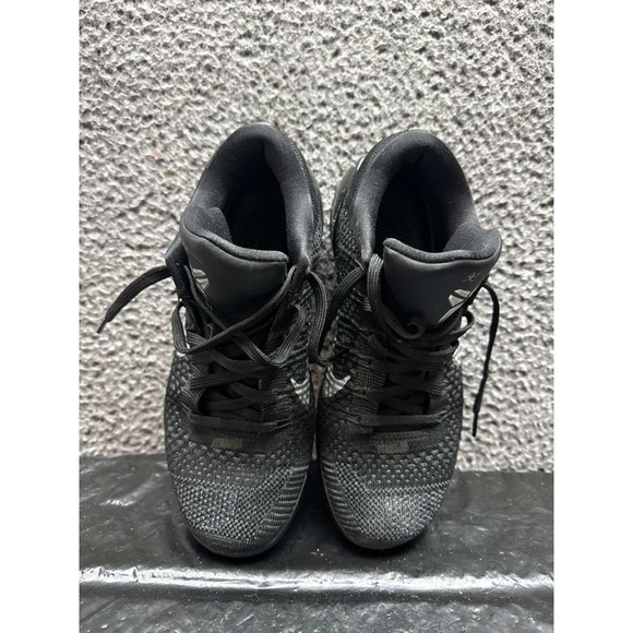 Nike Kobe 9 Elite Low iD Lace Up Sneakers Black White 677992-997 Men Size 8.5 US